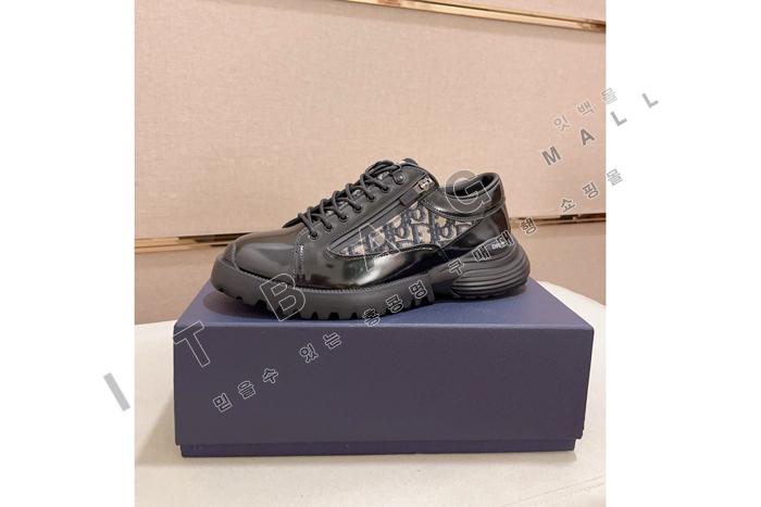 ��� Combat ���� ���� MYB5643