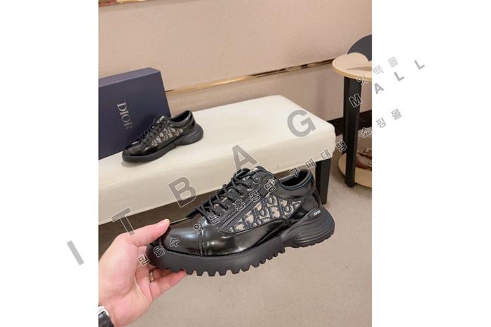 ��� Combat ���� ���� MYB5643
