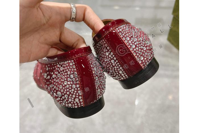 ���� ���� Ȧ���� ����  SH6811
