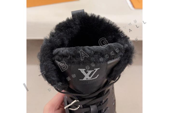 ���̺���  ���� ����ž YF6823   3�÷�