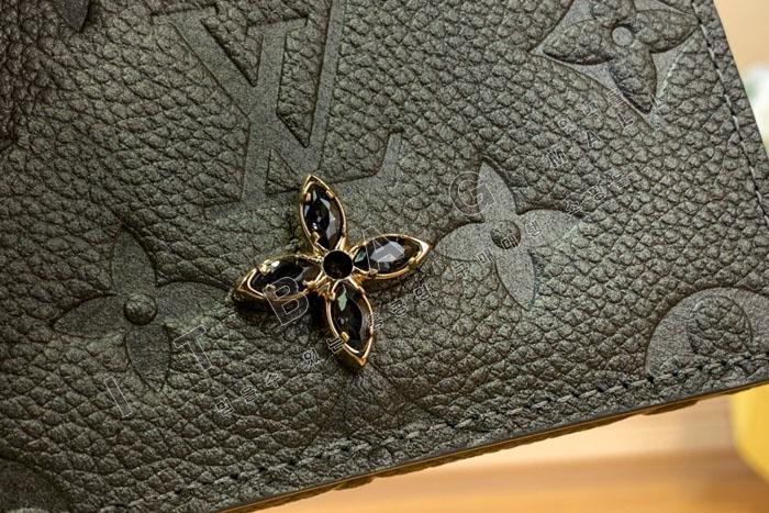���̺��� ����Ͻ� ī�� Ȧ��  M12177-1   24/�Ż�