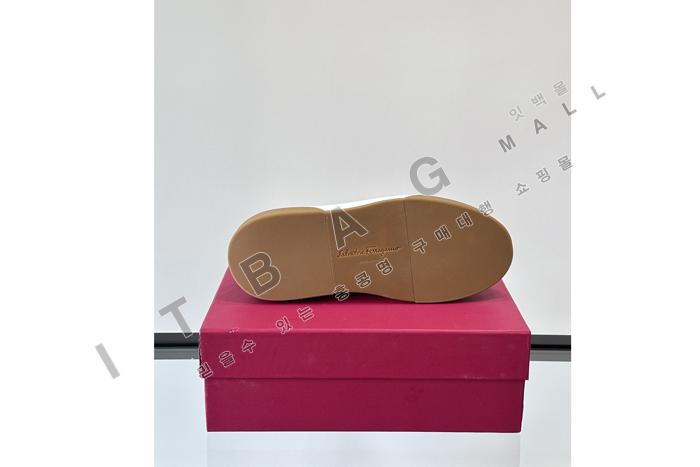 �䷹����  ���� ����Ŀ�� YF5813 ��