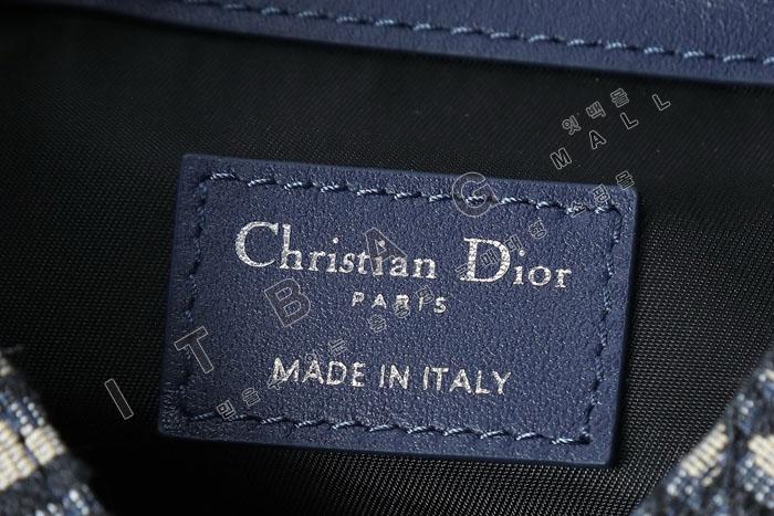 ��� Baby �̴� ����  DR9122   