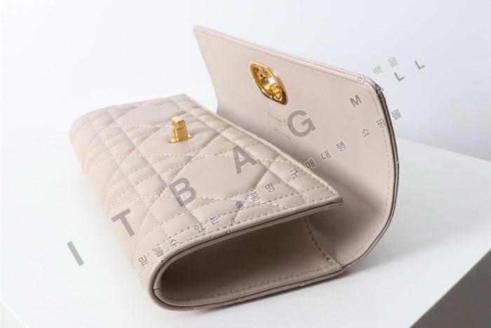 ��� Miss Caro ž �ڵ� �Ŀ�ġ   DR9132-3   25/�Ż�