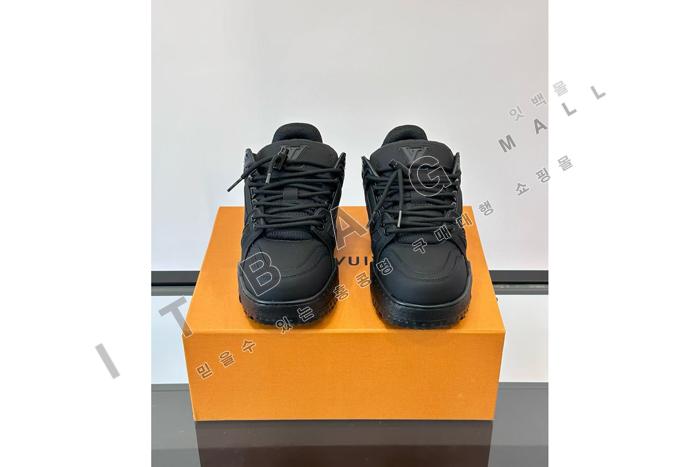 ���̺���  Ʈ���̳� �ƽ� ����Ŀ��  SP9179