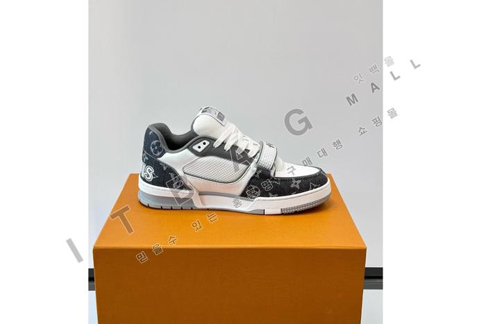 ���̺��� Ʈ���̳� ����Ŀ��  SP9179-2