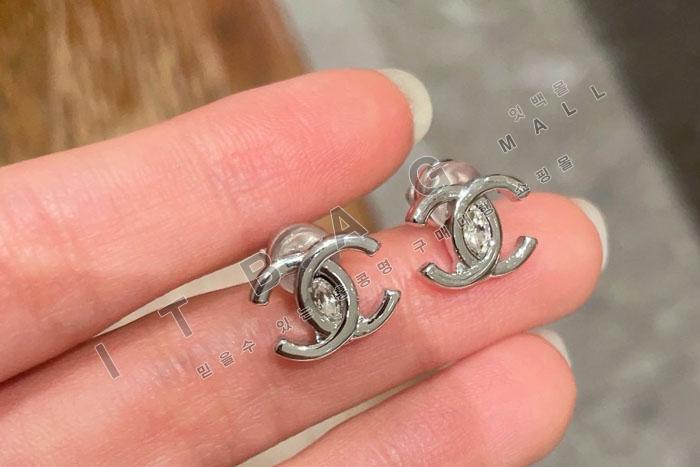 ���� �Ͱ���    SY4897   2�÷�