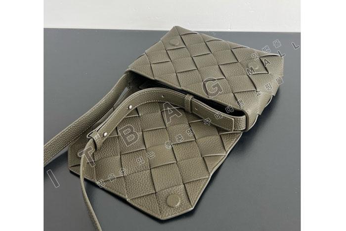 ���װ� ��ư�  ũ�ν���  SF795637-5   24/�Ż�