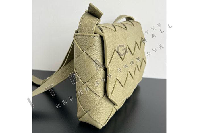 ���װ� ��ư�  ũ�ν���  SF795637-4   24/�Ż�