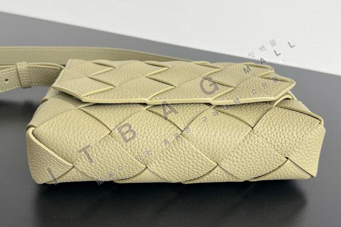 ���װ� ��ư�  ũ�ν���  SF795637-4   24/�Ż�