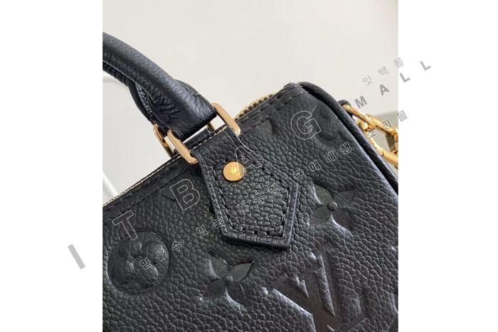 ���̺��� ���� ���ǵ� ũ�ν���   M81625-2