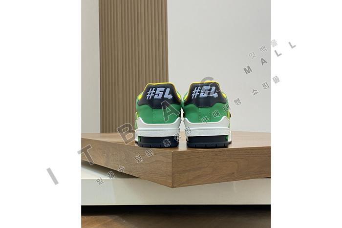 ���̺��� ���� Ʈ���̳� ����Ŀ��  YF8615 ��