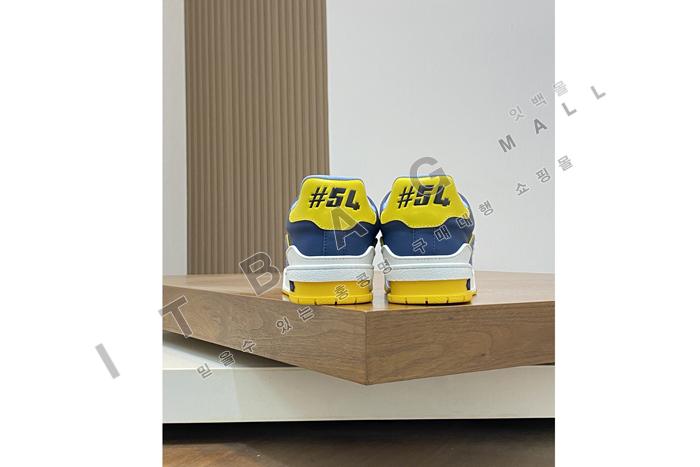 ���̺���  ���� Ʈ���̳� ����Ŀ�� YF8615-2 ��