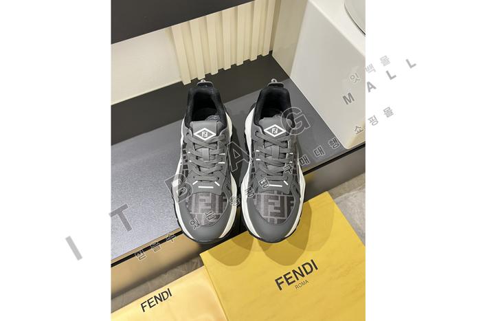 �ҵ�  ���� ����Ŀ�� MYB8618