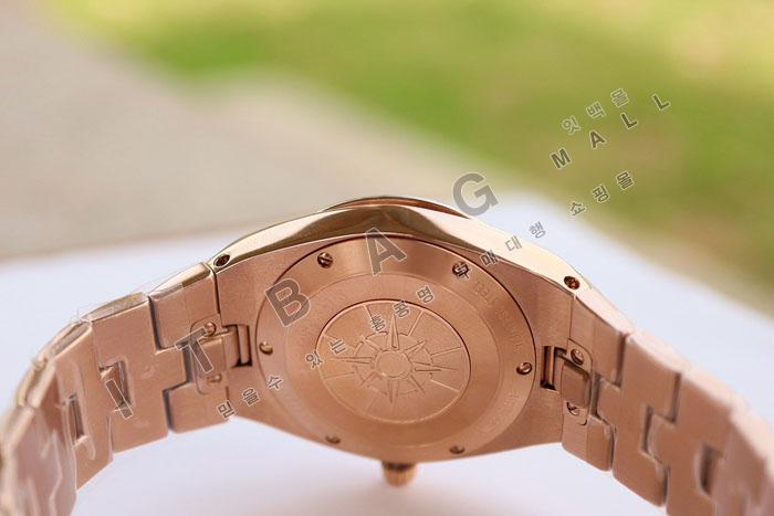 �ٽ��� �ܽ�źƾ  Across the Seas Quartz  ����  HT60168