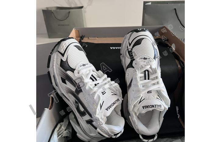 �߷��þư� ���� �׷����Ʈ ����Ŀ��  YF4650-8 ��  ��������