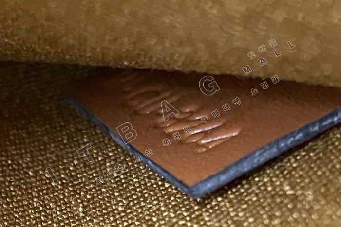 ������ ���̴� ī����Ų ����Ƽ�� 119463-2   24/�Ż�