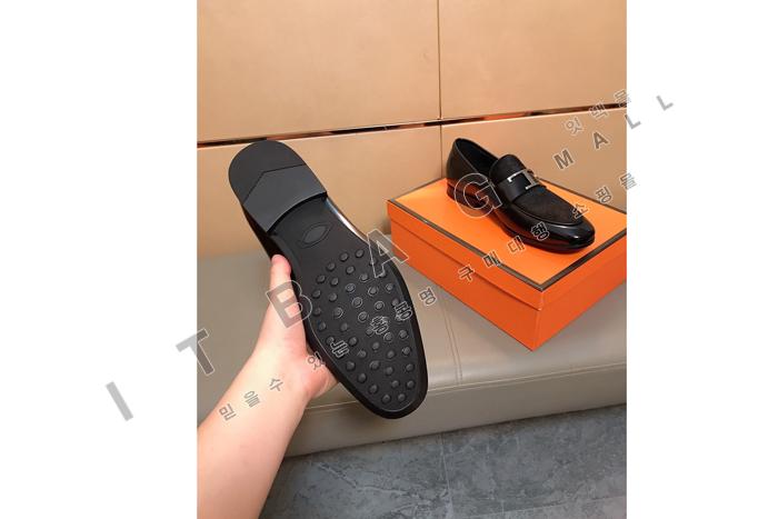 ���� ���� ����   MYB5446