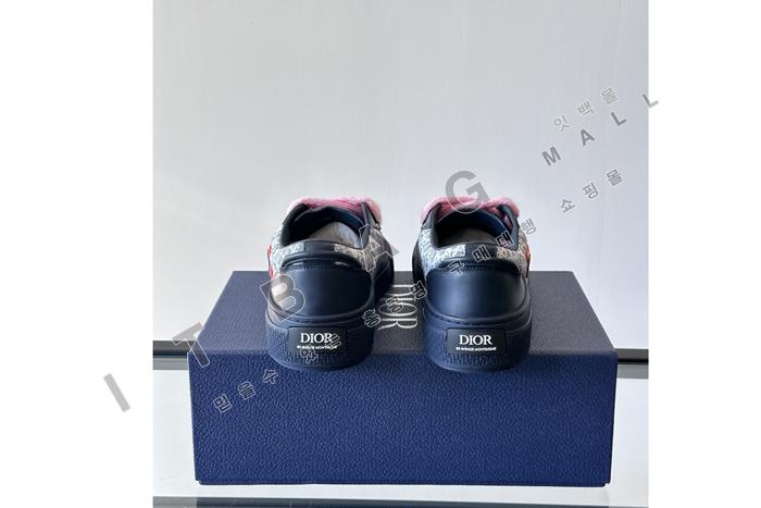 ��� AND KAWS B33 ����Ŀ�� YF1301  ��������