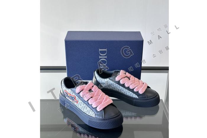 ��� AND KAWS B33 ����Ŀ�� YF1301  ��������
