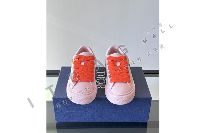 ��� AND KAWS B33 ����Ŀ�� YF1301-1  ��������