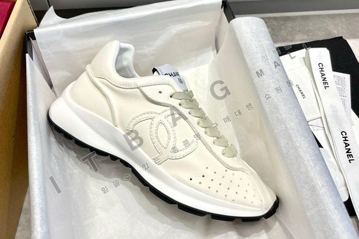 ���� ũ���� ���� ����Ŀ��  YIBU199   25/�Ż�     