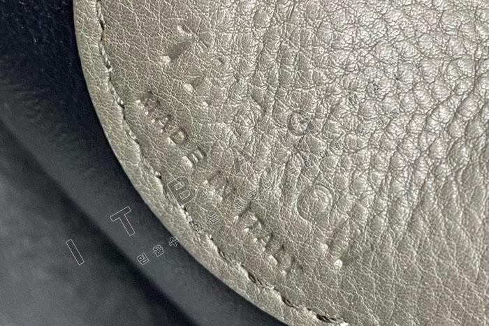 �� �ο� Edith ���׹�   TR7517   �׷���
