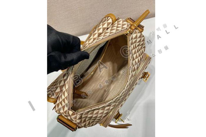 ����� �ﰢ �ΰ� �ɺ� �ڼ� �����Ϸ� ����� 1BD383   25/�Ż�