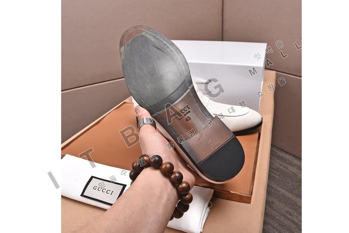����  ���� ����  MYB2440