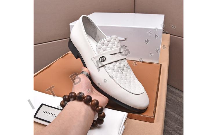 ����  ���� ����  MYB2440