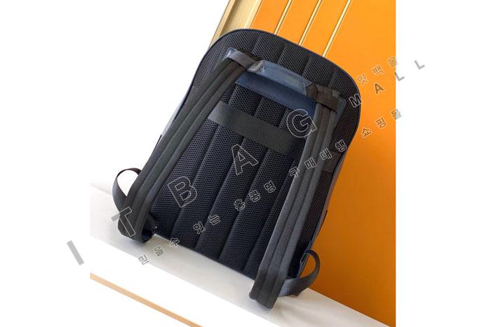������ ���丮�� �������� 3���� ������ �̵�� ����   MB130275