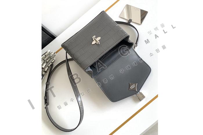 ���̺��� �̴� ���� �� �� �ڵ��   N84714-6