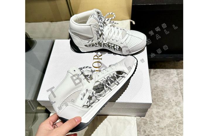 ��� First ����ž ����Ŀ��  YIBU3008   25/�Ż�  