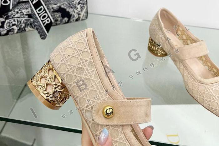 ��� Icon ������  YIBU3010    25/�Ż�    4CM