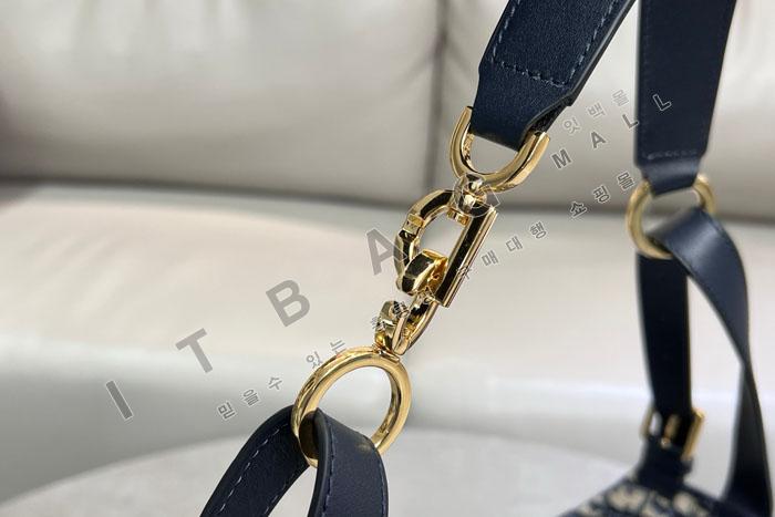 ��� D-Journey �̵�� ��  DR91624    25/�Ż�