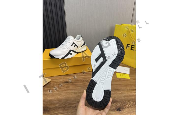 �ҵ� ���� ����Ŀ��   YF6955