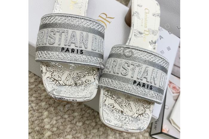 ���  ���� ������  YU5359 �� 3�÷�