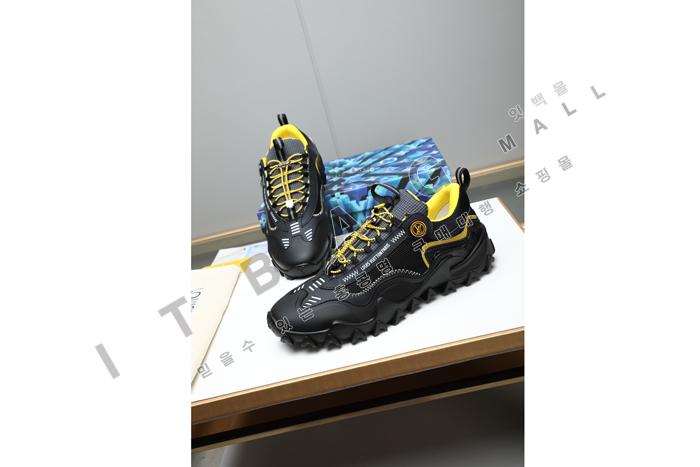 ���̺���  ����  ����  ����Ŀ��  MYB6642