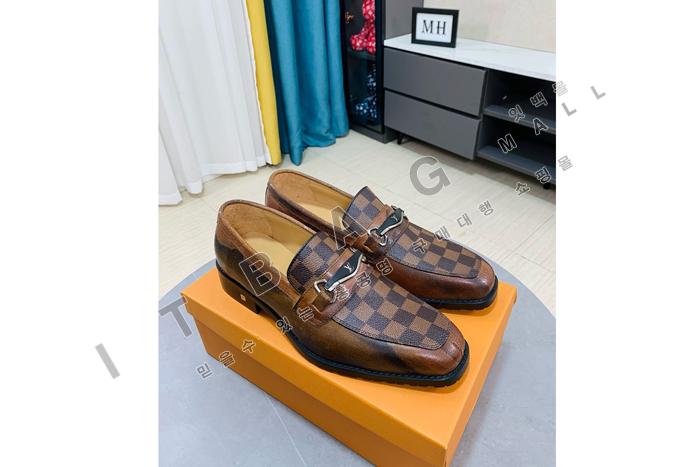 ���̺���  ���� ����  MYB6649