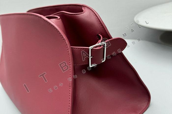 �� �ο� Margaux EW clutch ���� Ŭ��ġ  TR7520 -1