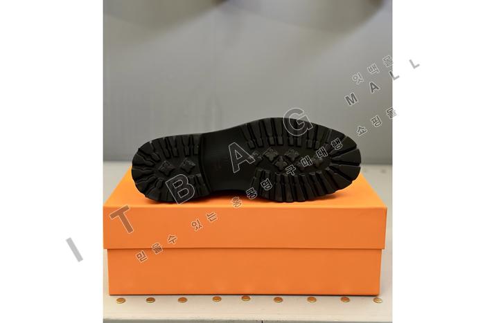 �����޽�  ���� ���� YF6151 ��