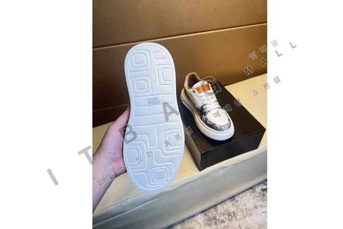 ���̺���  ���� ����Ŀ��  MYB6156-1