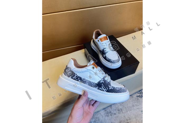 ���̺���  ���� ����Ŀ��  MYB6156-1