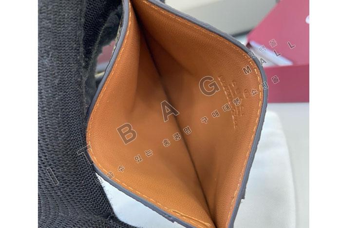 ����  GG ������  ī�� ���̽�  821208  25/�Ż�
