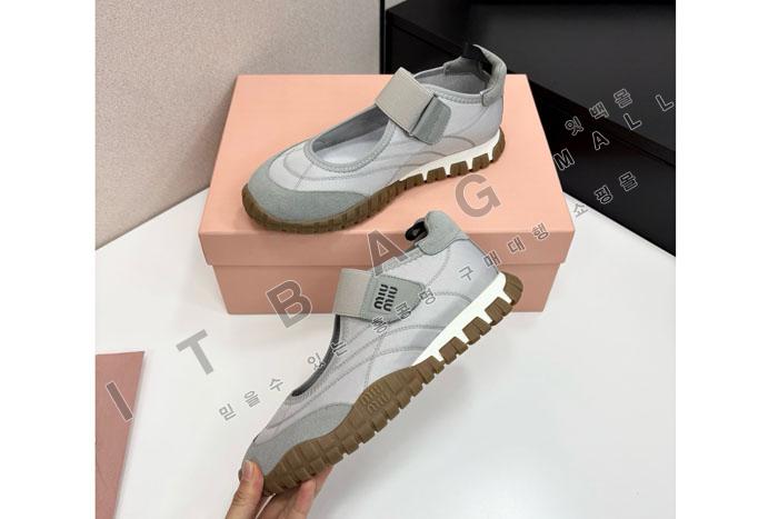 �̿�̿� Ÿ�̾� ��ɼ� ���� �� �����̵� �߷�����    SH5558-3     25/�Ż� 