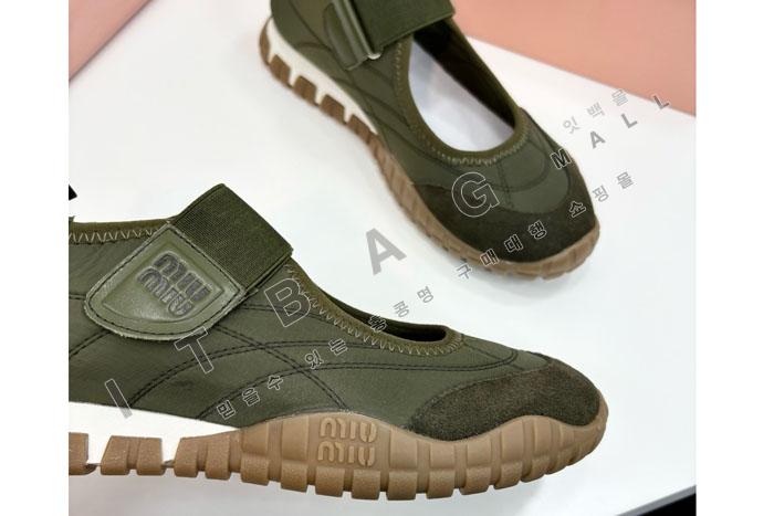 �̿�̿� Ÿ�̾� ��ɼ� ���� �� �����̵� �߷�����    SH5558-4     25/�Ż� 