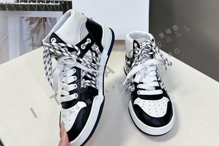 ��� First ����ž ���� ����Ŀ��   SH5561 ��     25/�Ż�   