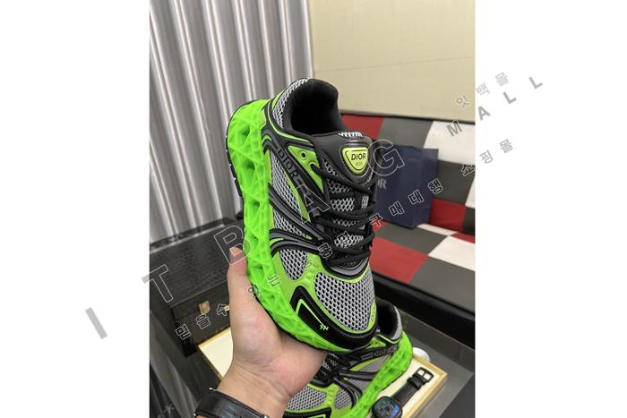 ���  ���� ����Ŀ�� MYB9607-4