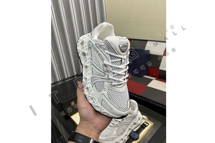 ���  ���� ����Ŀ�� MYB9607-6