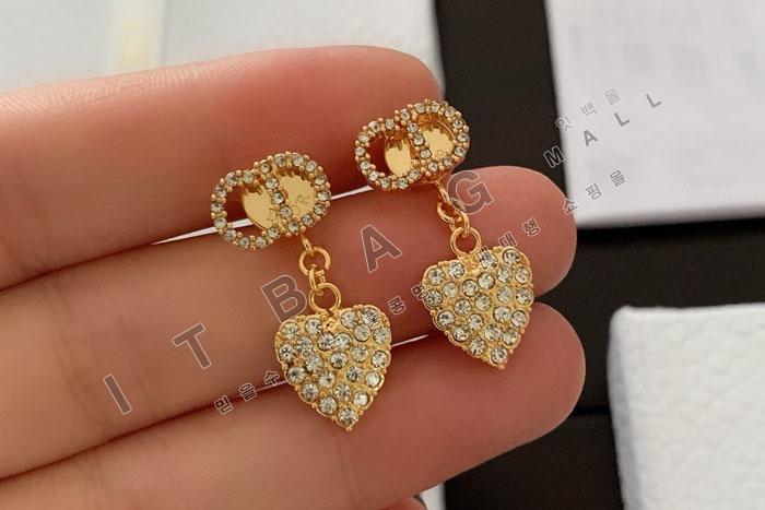 ��� �Ͱ���  YUE2132